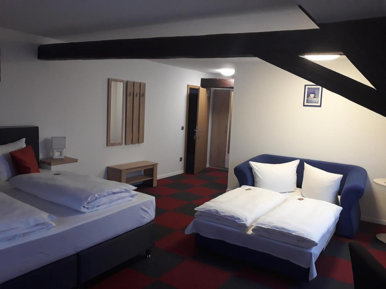 בצנשטיין Hotel Luca מראה חיצוני תמונה