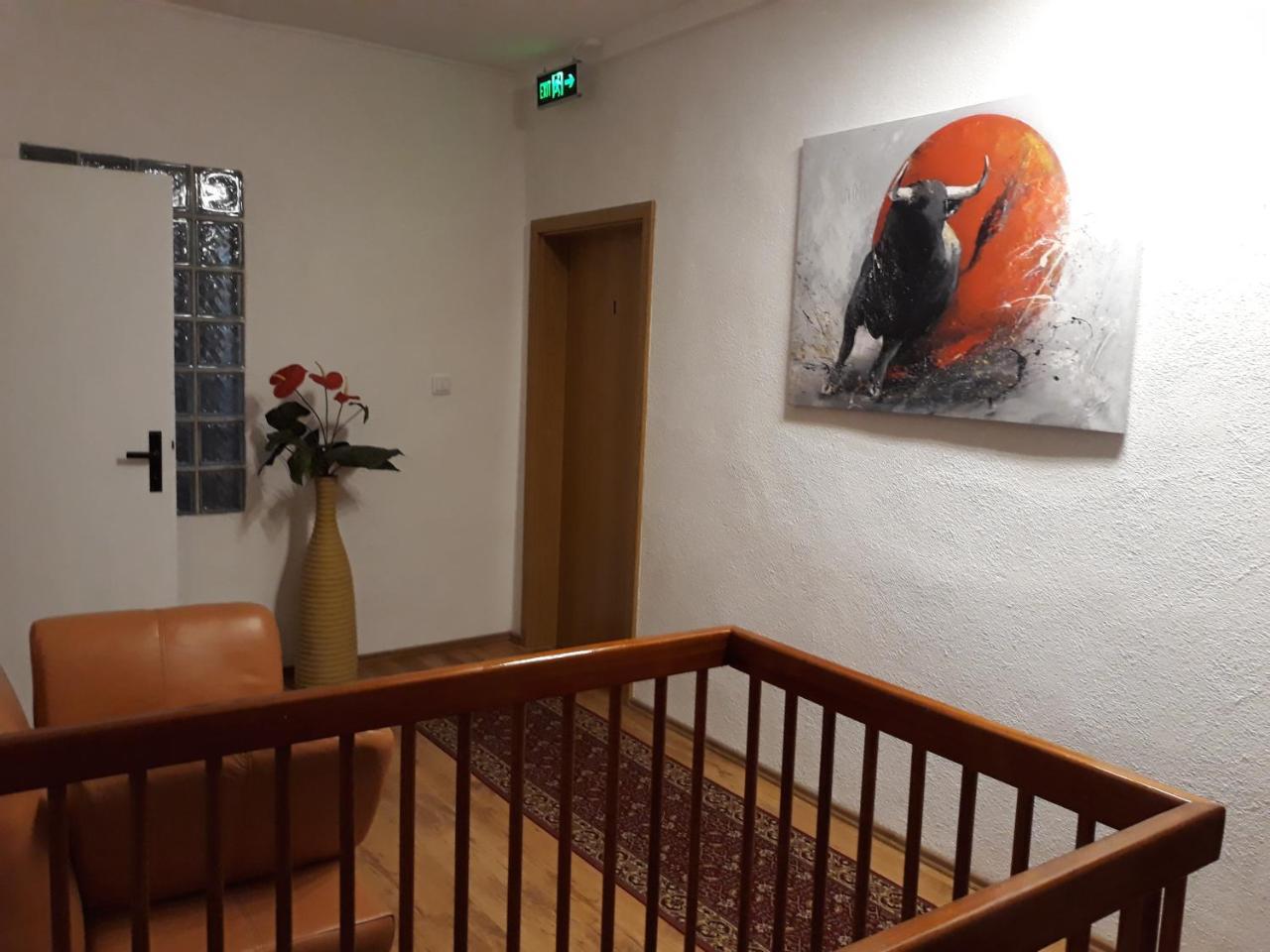 בצנשטיין Hotel Luca מראה חיצוני תמונה
