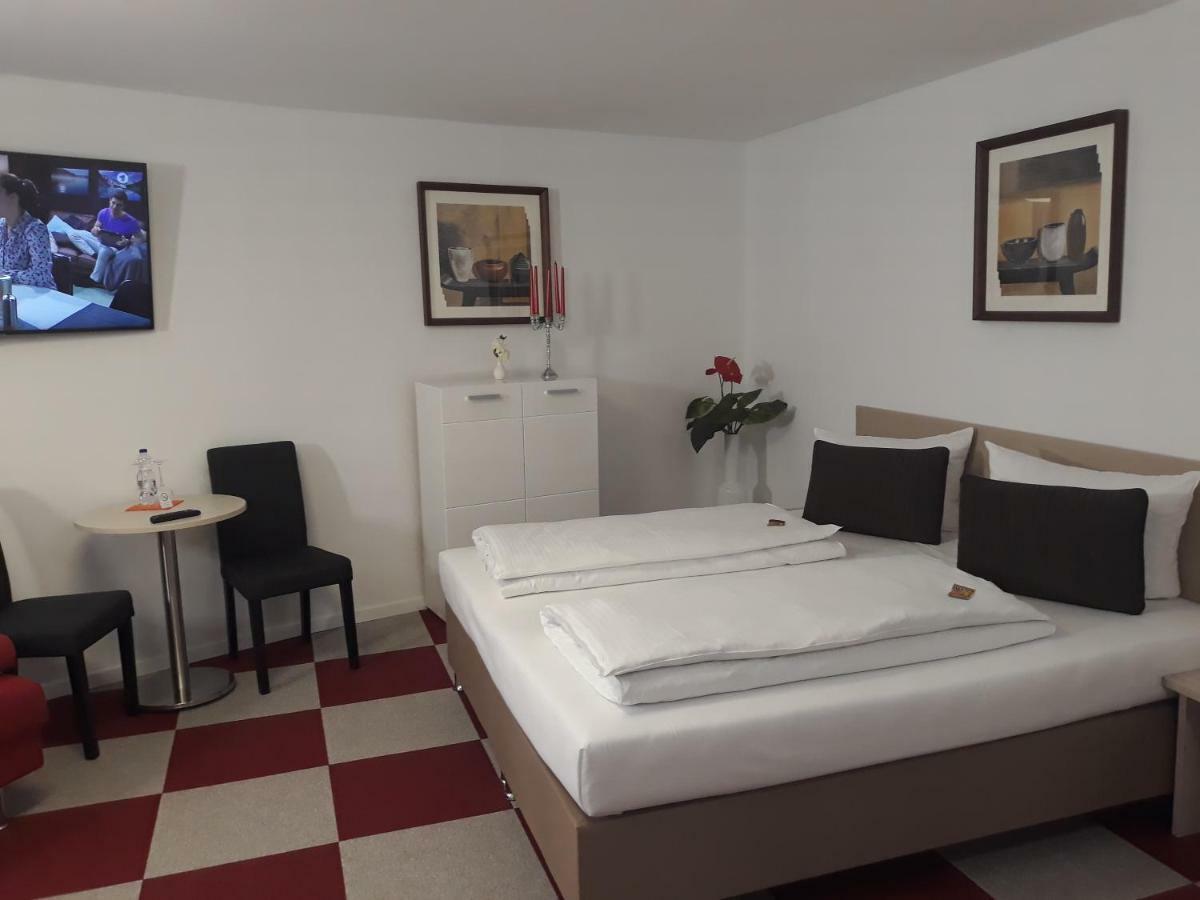 בצנשטיין Hotel Luca מראה חיצוני תמונה
