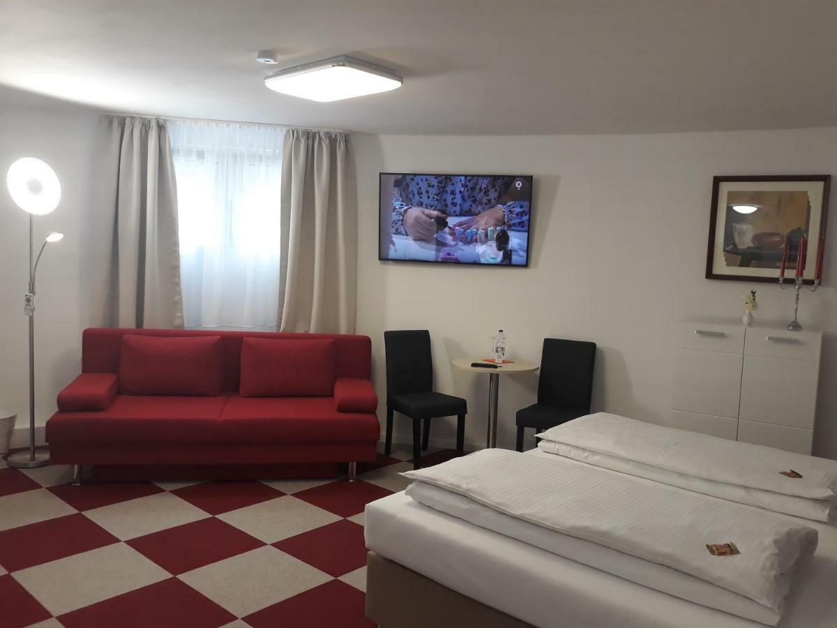 בצנשטיין Hotel Luca מראה חיצוני תמונה