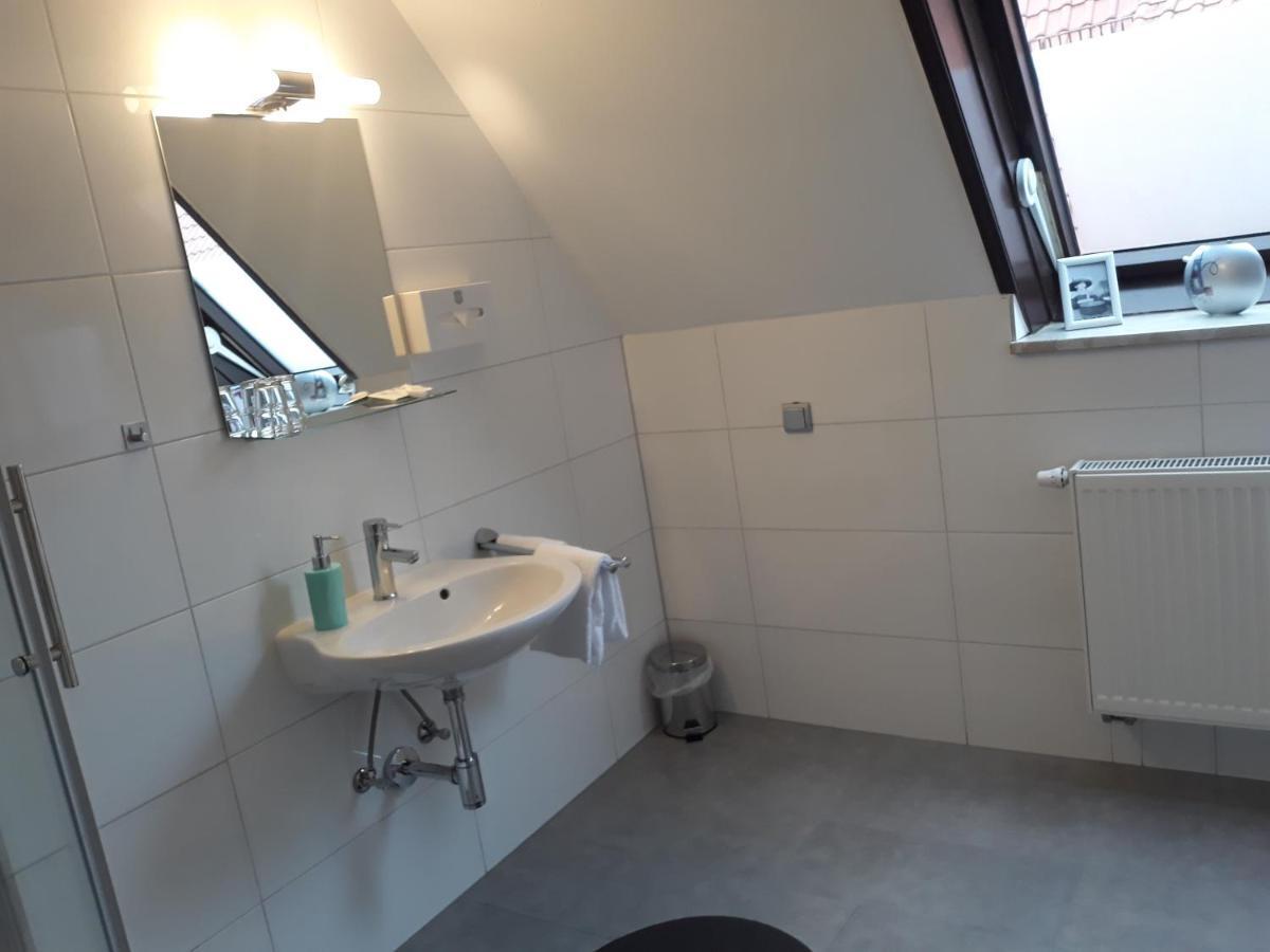 בצנשטיין Hotel Luca מראה חיצוני תמונה