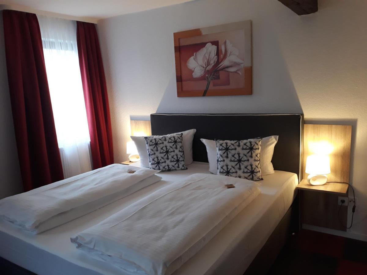 בצנשטיין Hotel Luca מראה חיצוני תמונה